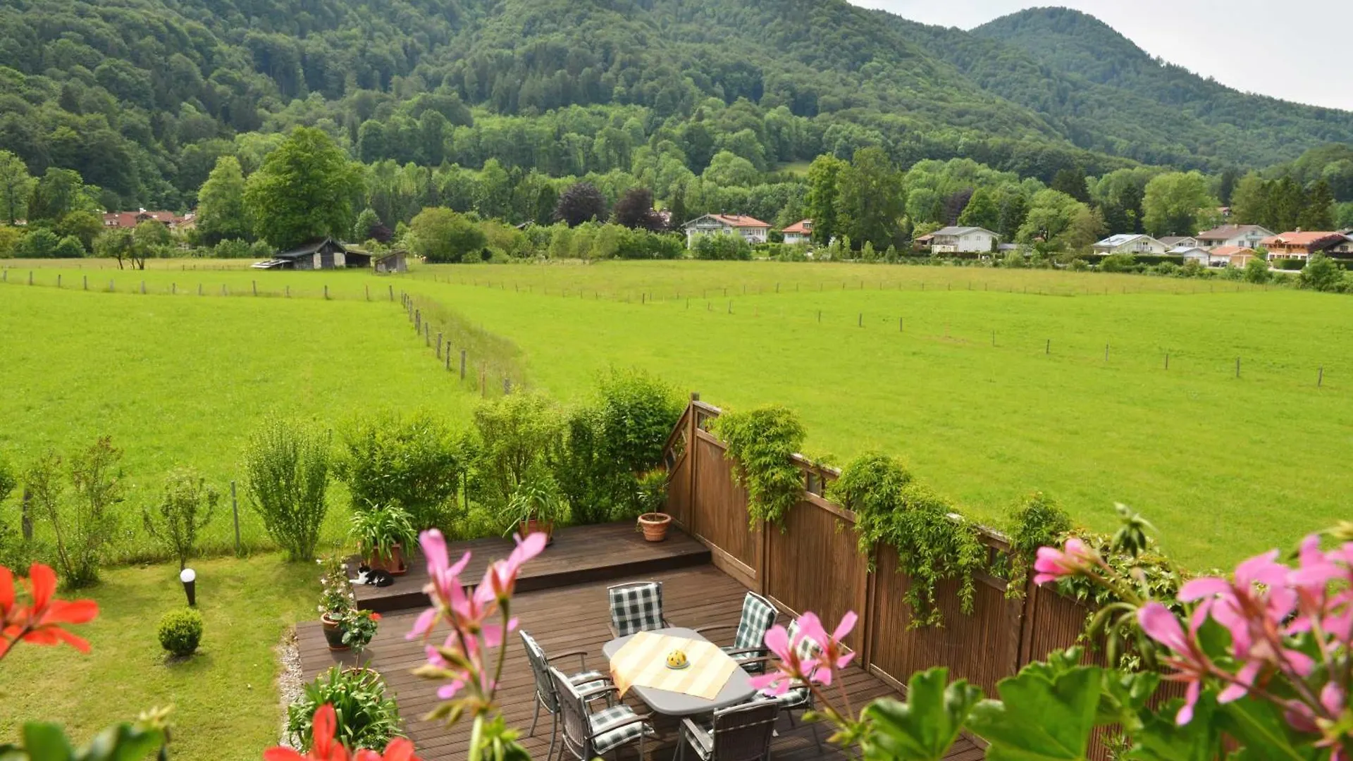 Apartment Ferienwohnungen Haus Monika Aschau im Chiemgau Germany